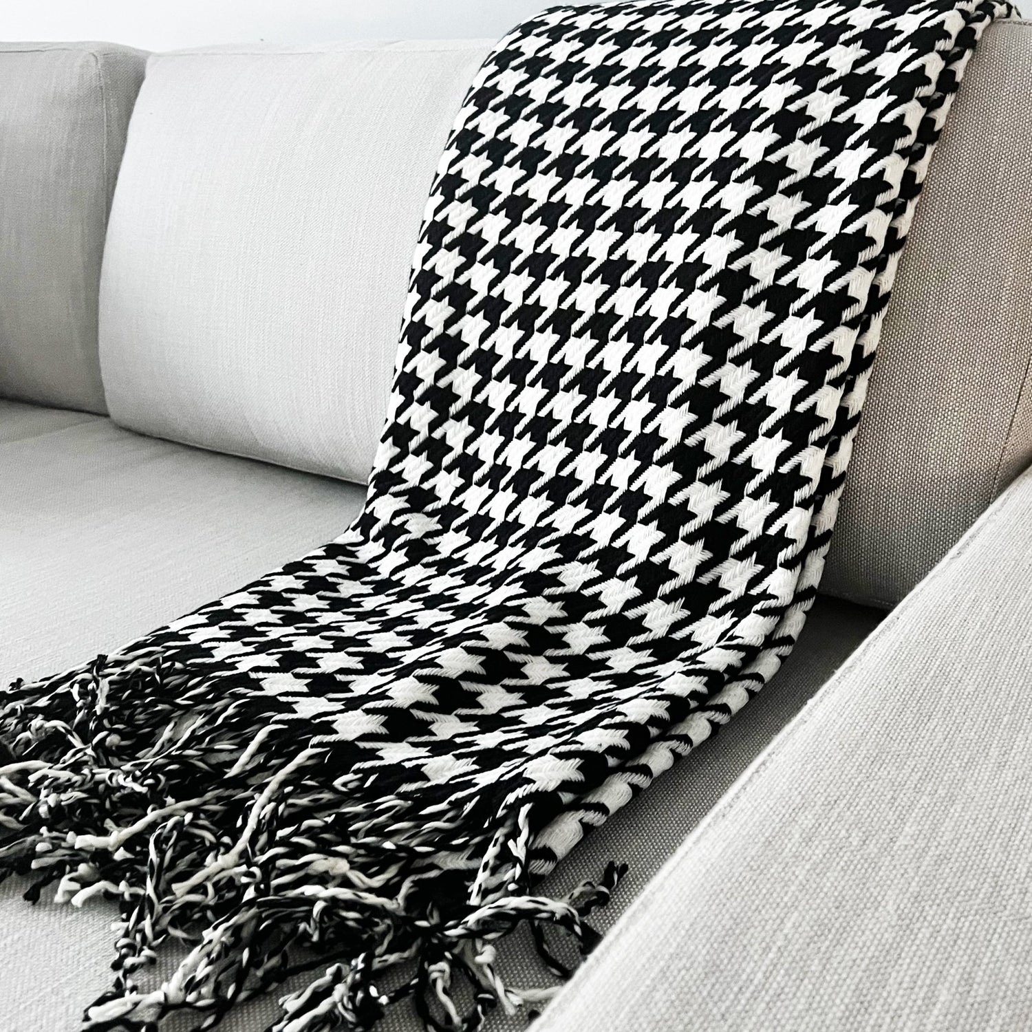 Houndstooth Throw Blanket - Tea + Linen