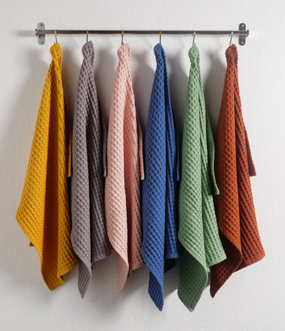 Honeycomb Waffle Kitchen Towels — Oversized &amp; Ultra Absorbent
