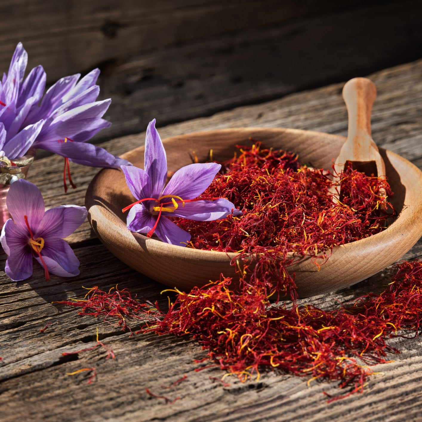 tea and linen saffron