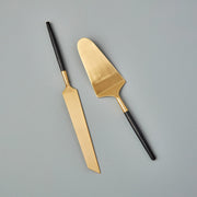 Black & Gold Cake Lift & Knife Set - Tea + Linen