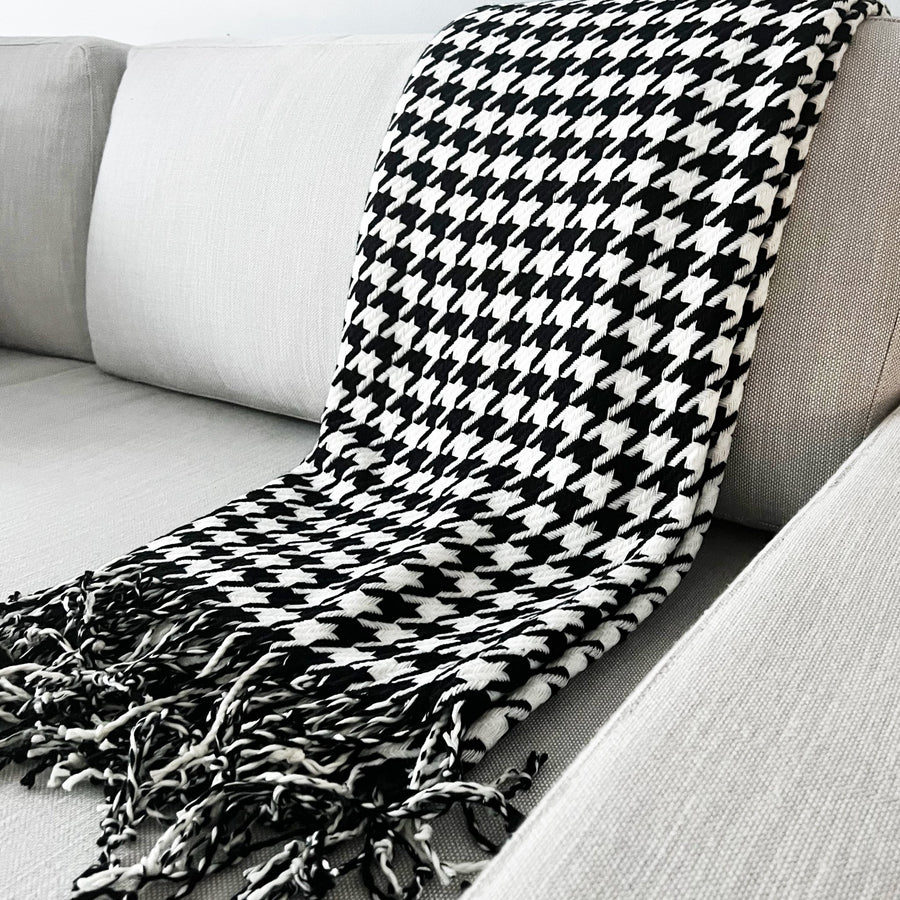 Houndstooth Throw Blanket - Tea + Linen