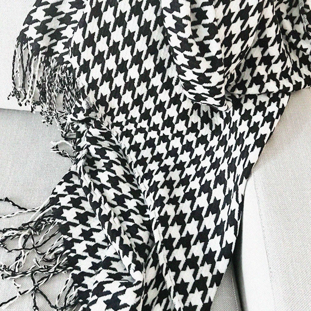 Houndstooth Throw Blanket - Tea + Linen