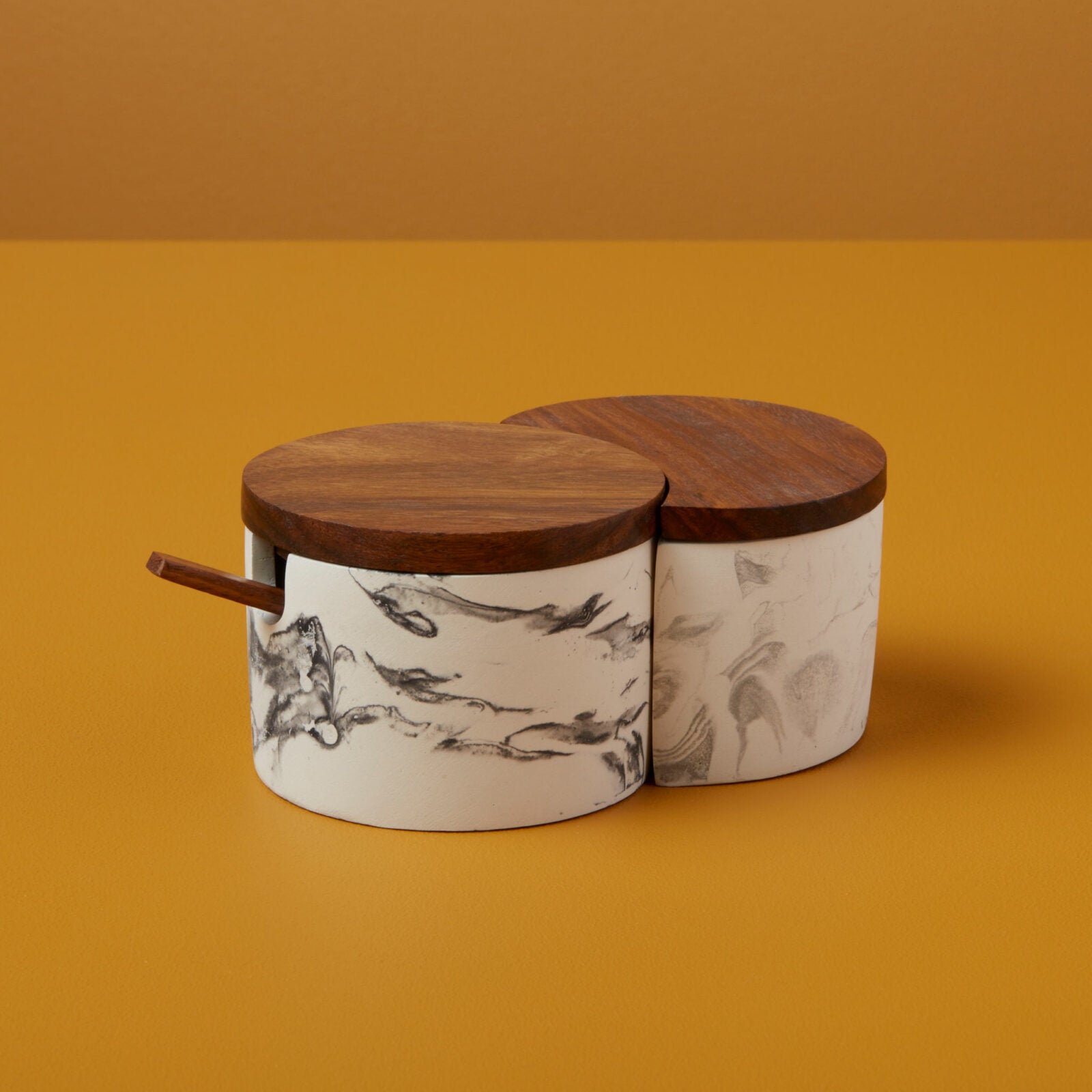 Marbled Cement Interlocking Cellar Set - Tea + Linen